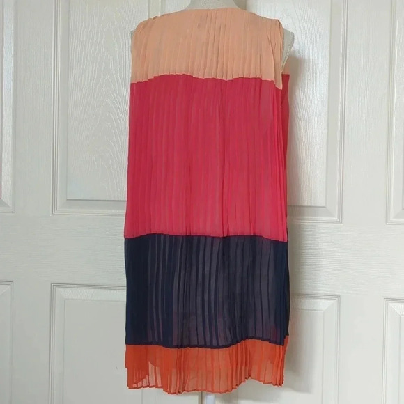 Jolie Moi Bright Color block Dress - Picture 4 of 4